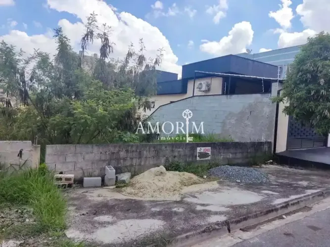 Lote a venda no Portal dos Ipes