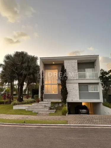 Casa de condomínio para venda possui 370 metros quadrados com 4 quartos em Várzea - Recife