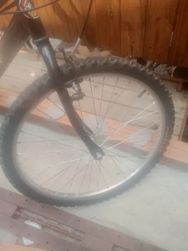 Bicicleta aro 24
