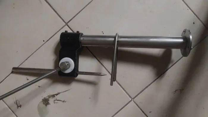 Furador de coco inox