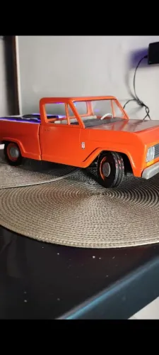 Caixa de som estilo automotivo caminhonete em madeira