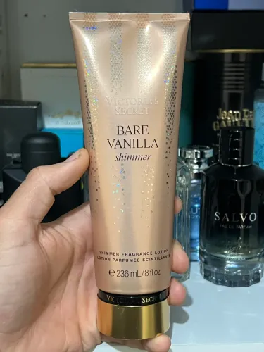 Creme Victoria?a Secret Bare Vanilla Shimmer