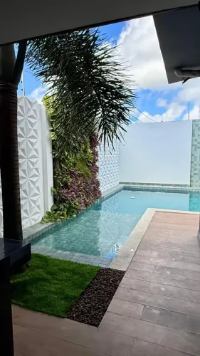 CASA MOBILIADA COM 4 SUÍTES EM TAMBAUZINHO