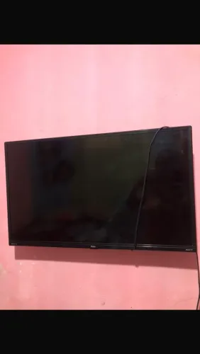Tv Philco RoKu para retirada de peças (Lê descrição)