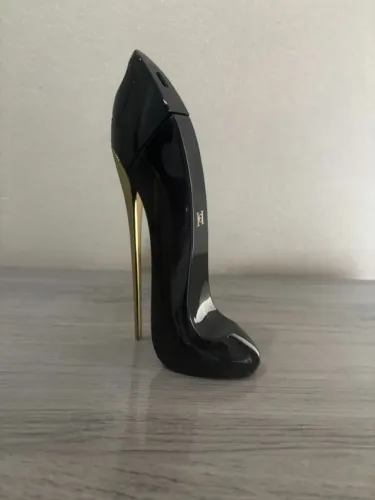 Fração de 3ml do perfume GoodGirl.