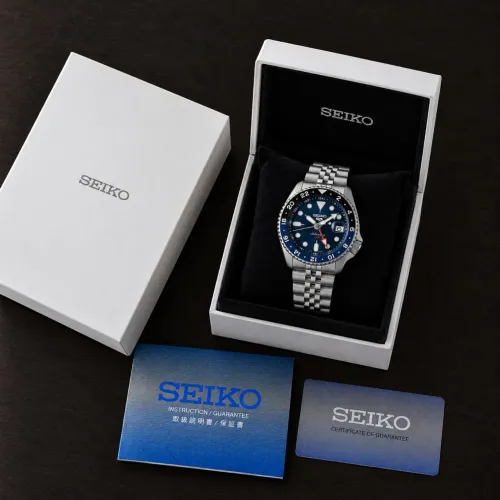 Seiko 5 Sports GMT SSK003 "Batman"