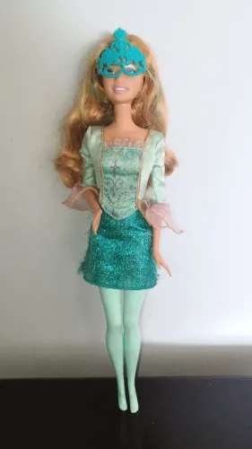 Boneca Barbie Três Mosqueteiras