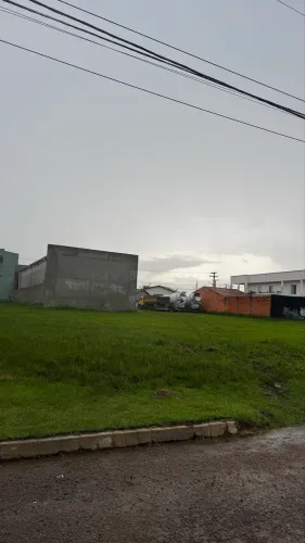 Vendo repasse de terreno na barão do Rio Branco 