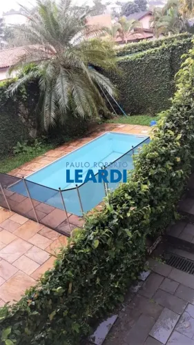 CASA EM CONDOMÍNIO - ALPHAVILLE - SP