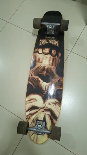 Skate Long, marca Moon Time. Pouco Uso. Zerado.
