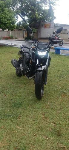 Vendo moto Yamaha FZ25 abaixo da Fipe pra vender logo urgente.