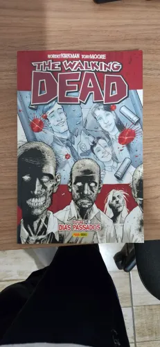 HQ The Walking Dead Vol. 1 - Dias Passados