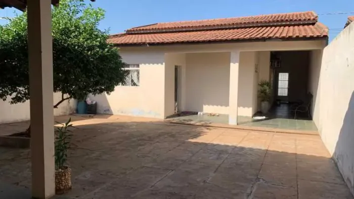 Casa Na Avenida das Torres Proximo a VIolla de Coxo