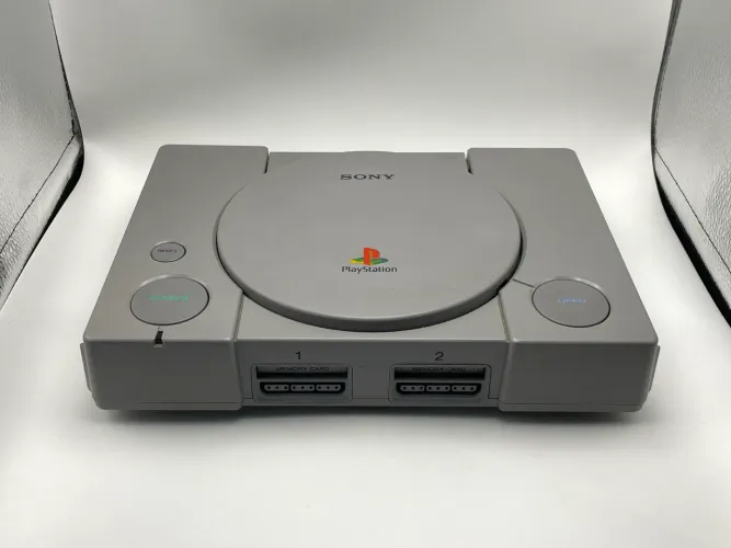 PS1 japonês com Resident Evil 2