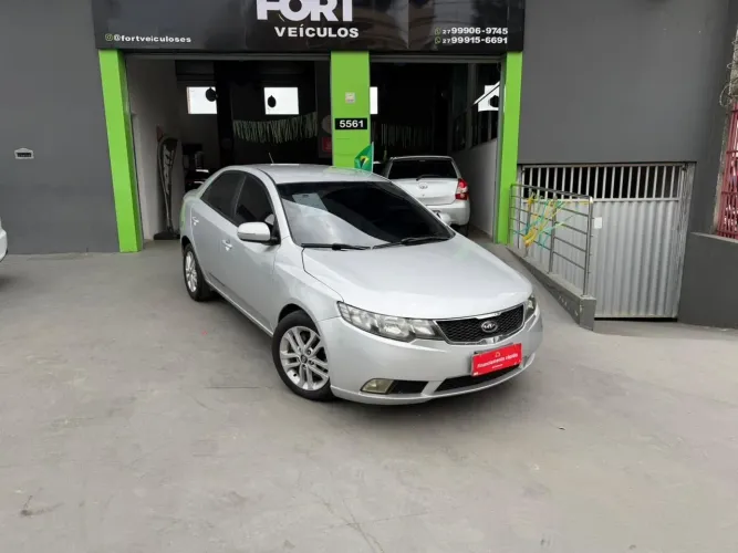 Kia Motors Cerato 1.6 16V Mec. 2012