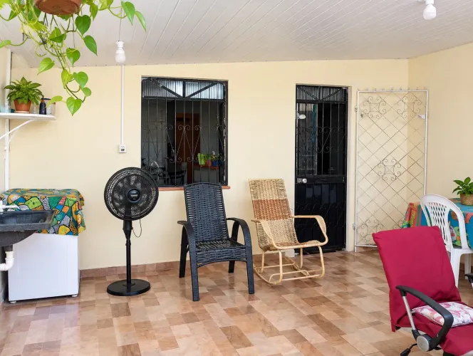 Casa DOCUMENTADA no Sto Antônio