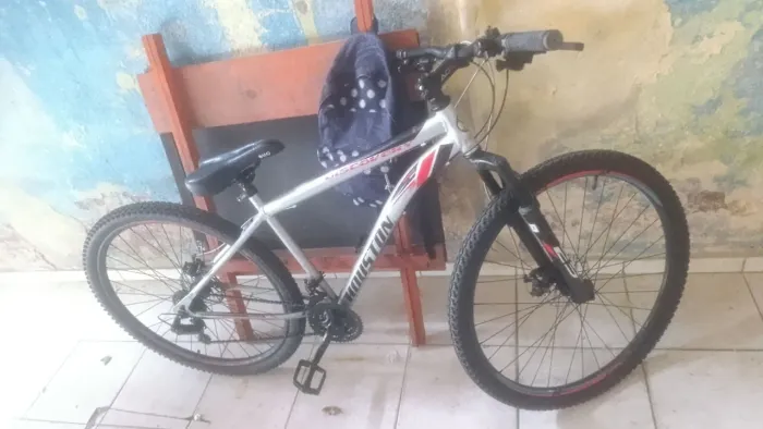 Bicicleta Houston aro 29 zero
