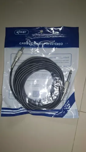 CABO DE AUDIO ESTÉREO P10 PARA P10 KNUP 5 METROS NOVO.