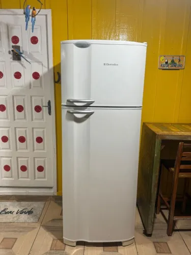 Geladeira Electrolux Duplex 460L (entrego)