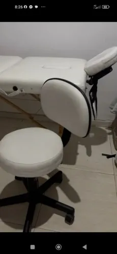 Vendo maçã e cadeira giratória 700