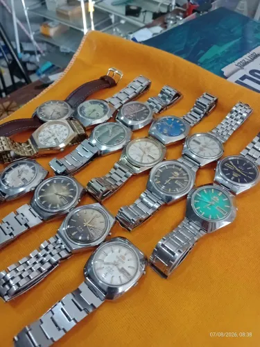 Lote de relógios orient automático