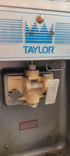 Maquina de sorvete taylor