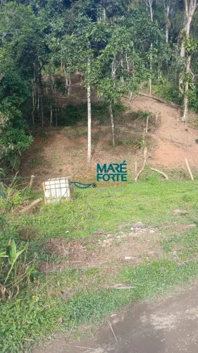 Terreno de 400m2 na Vila Itamambuca!