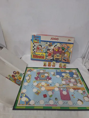 Jogo de tabuleiro antigo turma da Mônica