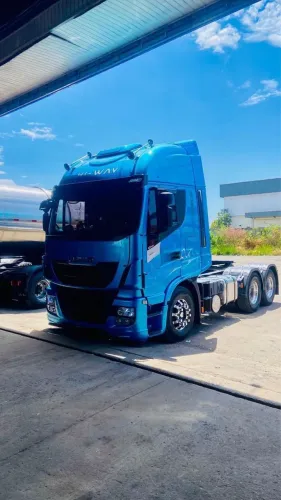 Iveco Hi Way Impecável 