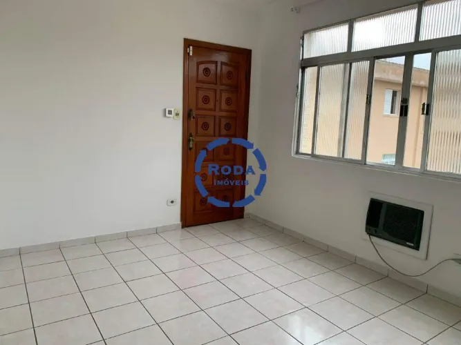 Apartamento de 1 dormitório para alugar no fundo em Santos (Bairro Aparecida)