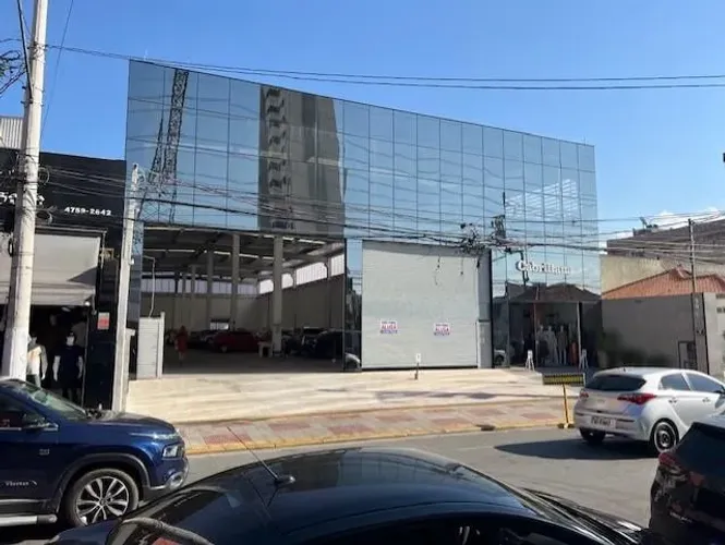 Galpão para Locação em Suzano, Centro, 10 banheiros, 10 vagas
