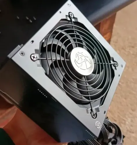 Fonte atx gamemax 600w