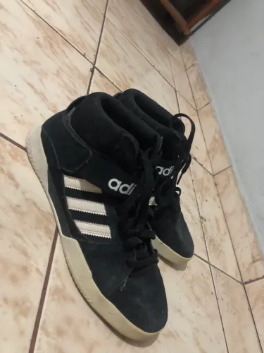 Tenis adidas original