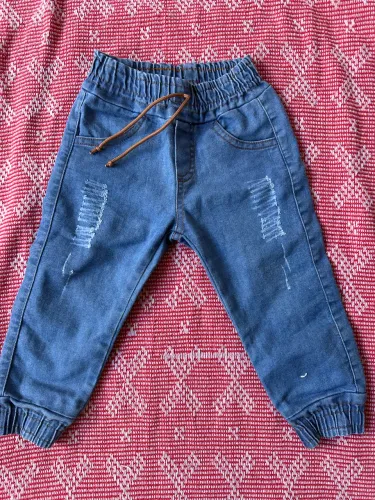 Calça infantil 