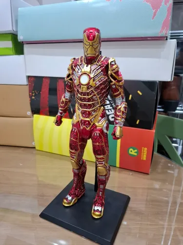 Figura ironman homem de ferro tipo hot toys