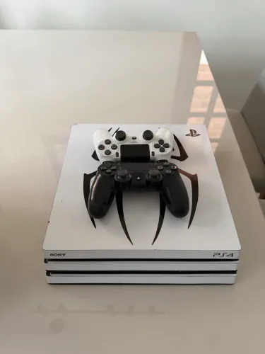 PlayStation 4 Pro 2 controles