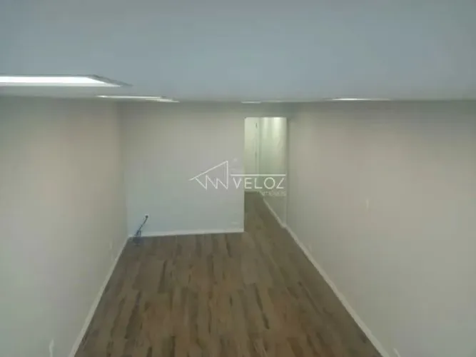 Sala-À VENDA-Centro-Rio de Janeiro-RJ