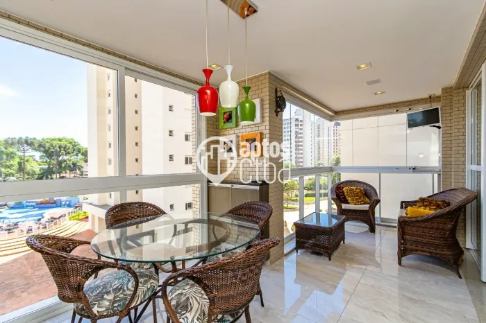 Apartamento Mobiliado, 03 dormitórios, 1 suite, 03 Vagas, Condomínio Botânica - Cristo Rei