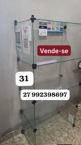 Prateleira de vidro 