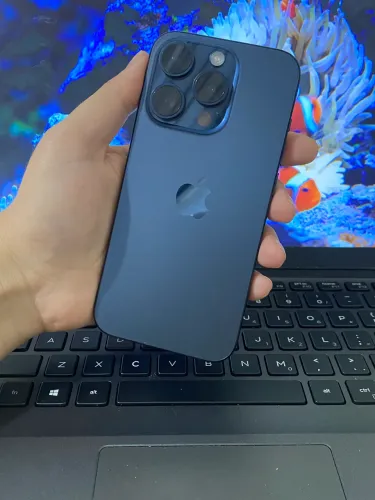 IPhone 15 Pro 512 todo original ( Anápolis)
