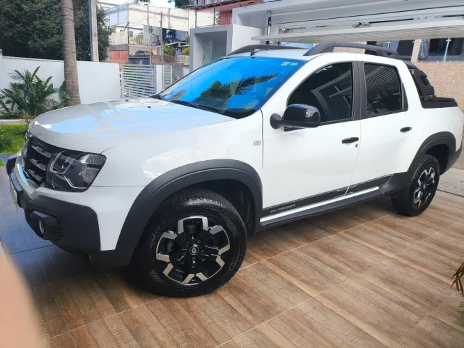 Renault Duster Oroch Outsider 1.3tce Flex Aut. 2023