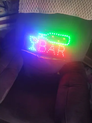 Letreiro de led novo na caixa.
