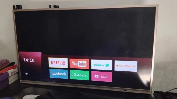 Tv smart 40