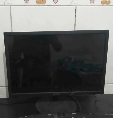 Monitor para uso de peças 