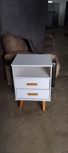 Mesa cabeceira USADA