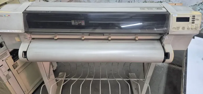 Plotter HP 750 c & Cartuchos Variados