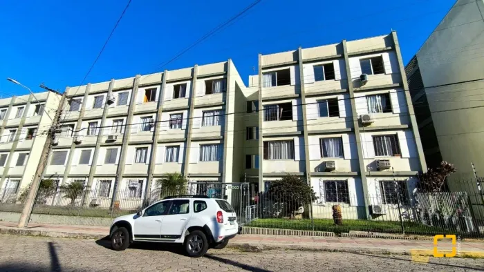 Apartamento de 3 quartos sendo 1 suíte e vaga privativa no Estreito em Florianopolis/SC!