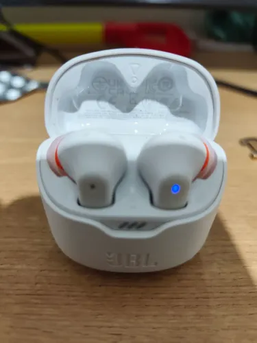 JBL Tune Flex