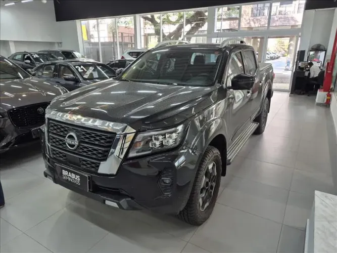 Nissan Frontier Platinum CD 4X4 2.5 TB Diesel 2025