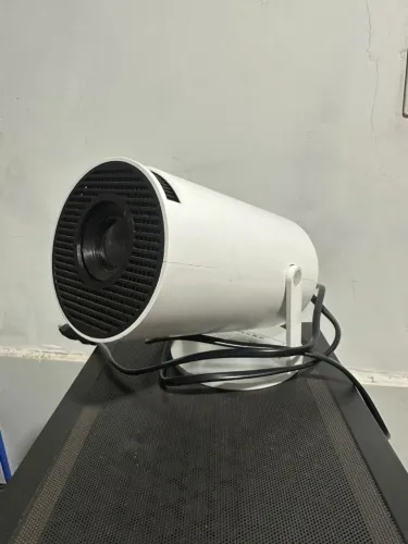Projetor HY300